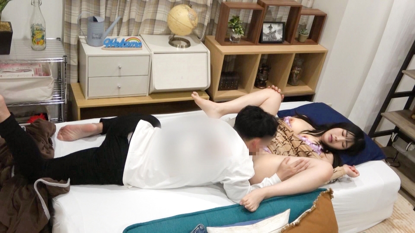 爆乳黒髪ムスメを自宅に連れ込み！週3オナニーで鍛えられたオマ●コが中イキ連発！